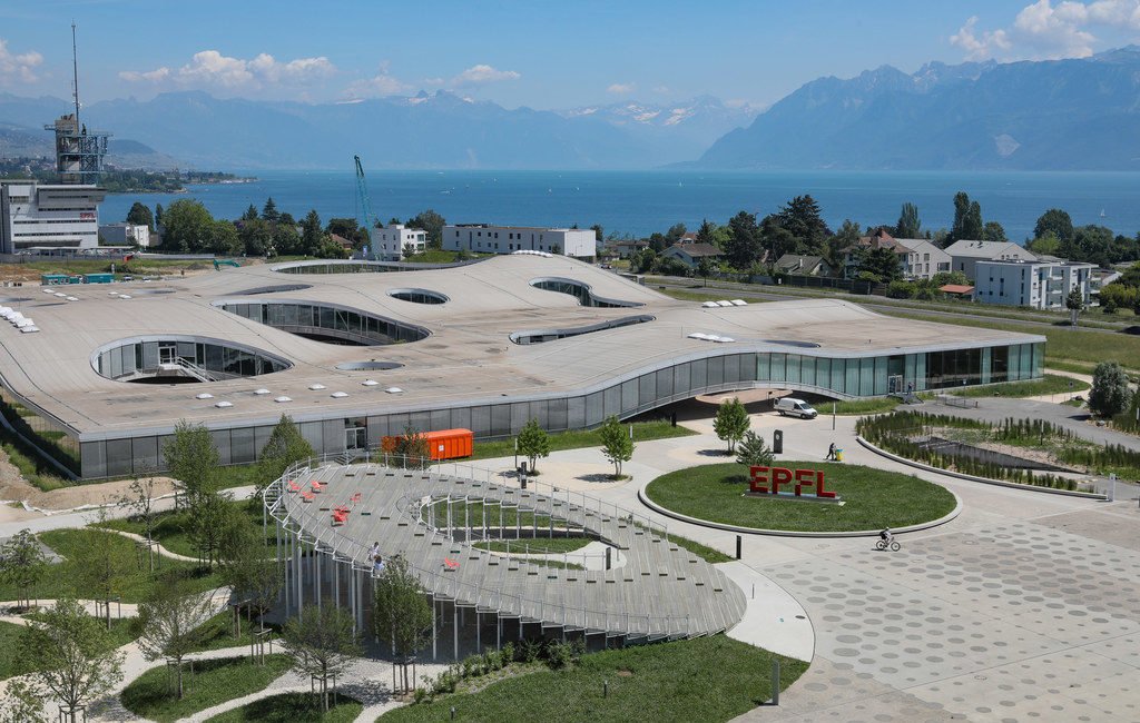 EPFL