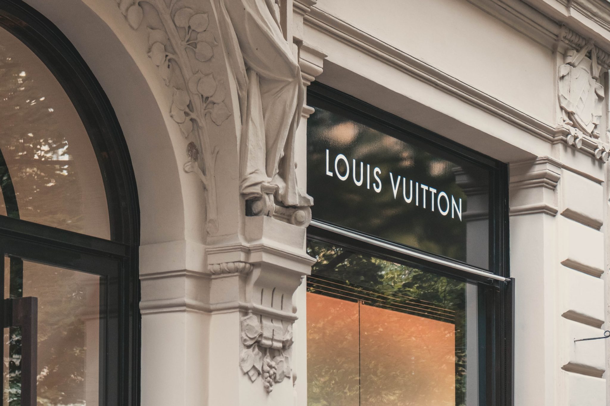 123SUISSE Emploi Louis Vuitton en Suisse